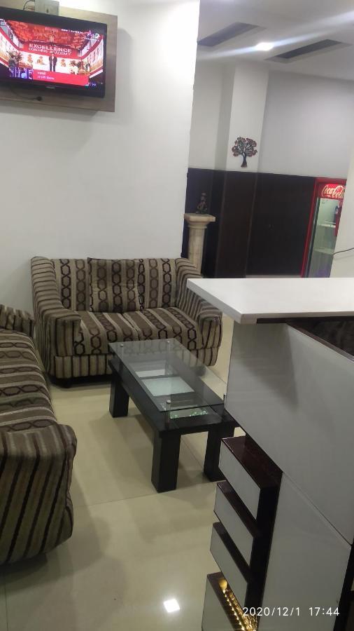 Hotel Popular Amritsar Buitenkant foto