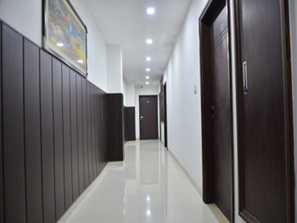 Hotel Popular Amritsar Buitenkant foto