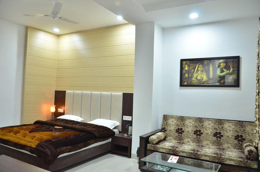 Hotel Popular Amritsar Buitenkant foto